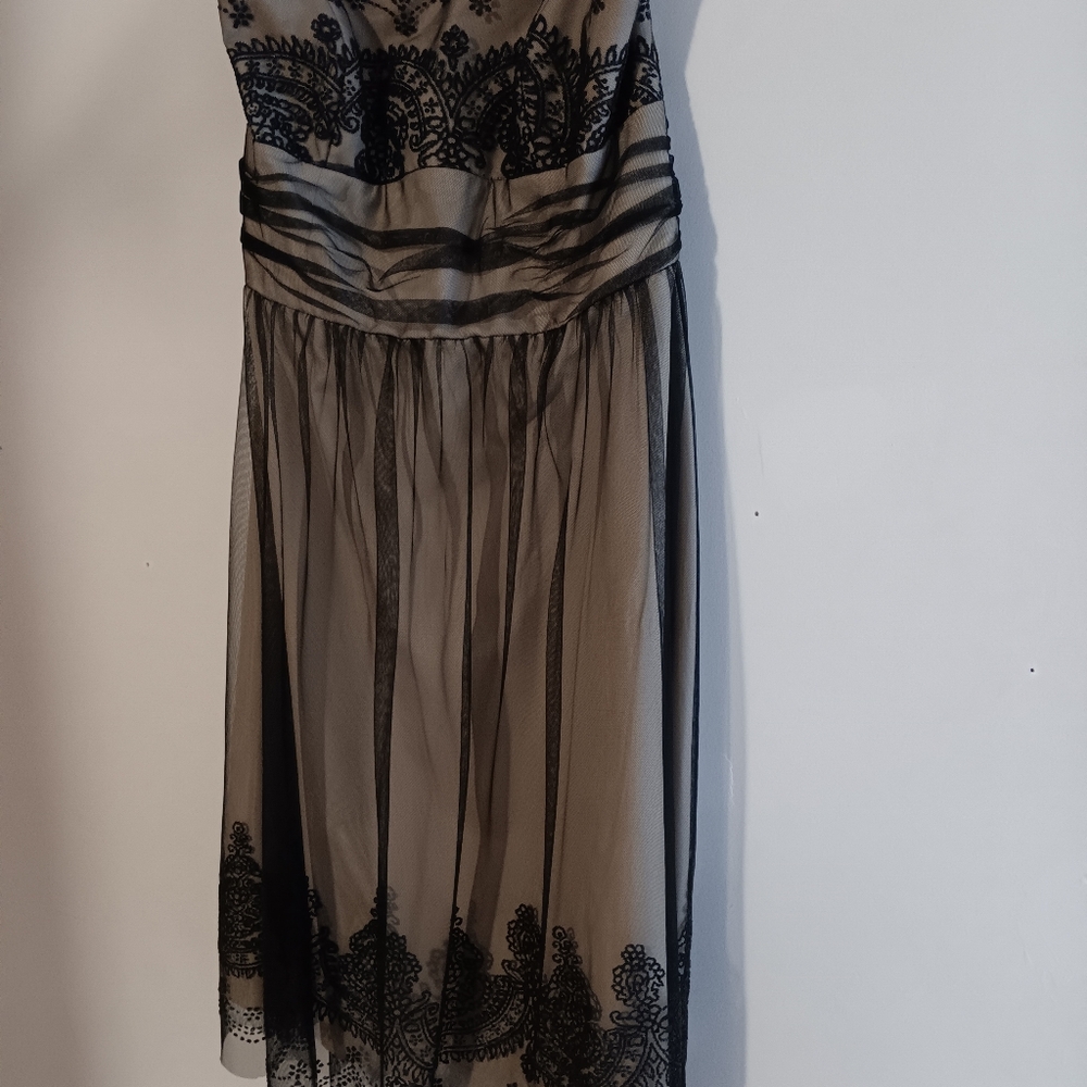 Strapless dress